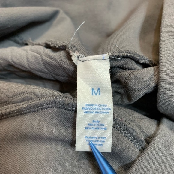 Women’s Charcoal Gray High-waisted Butt-Lifting Leggings Size Medium - Picture 3 of 5